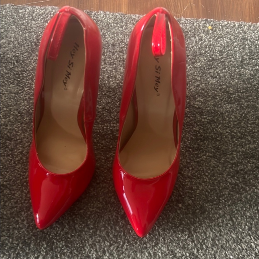Glossy Red High Heel Stiletto Pumps